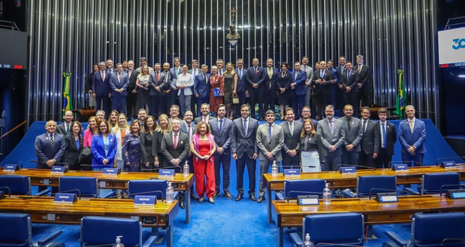 Anamatra celebra 50 anos com homenagem no Senado e reafirma compromisso com a Justiça do Trabalho								