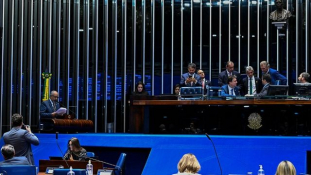 Senado aprova projeto que reforça o combate ao trabalho escravo doméstico							