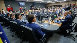 Em solenidade com presença da Anamatra, ministro Benedito Gonçalves assume Corregedoria Nacional de Justiça							